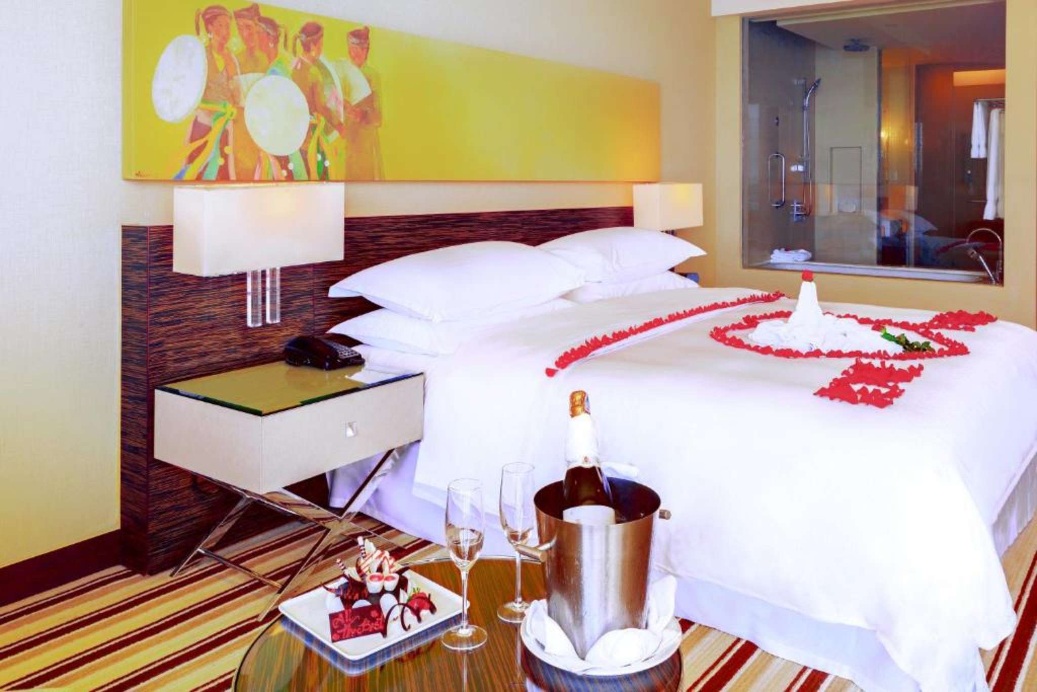 Phòng deluxe tại Sheraton Nha Trang